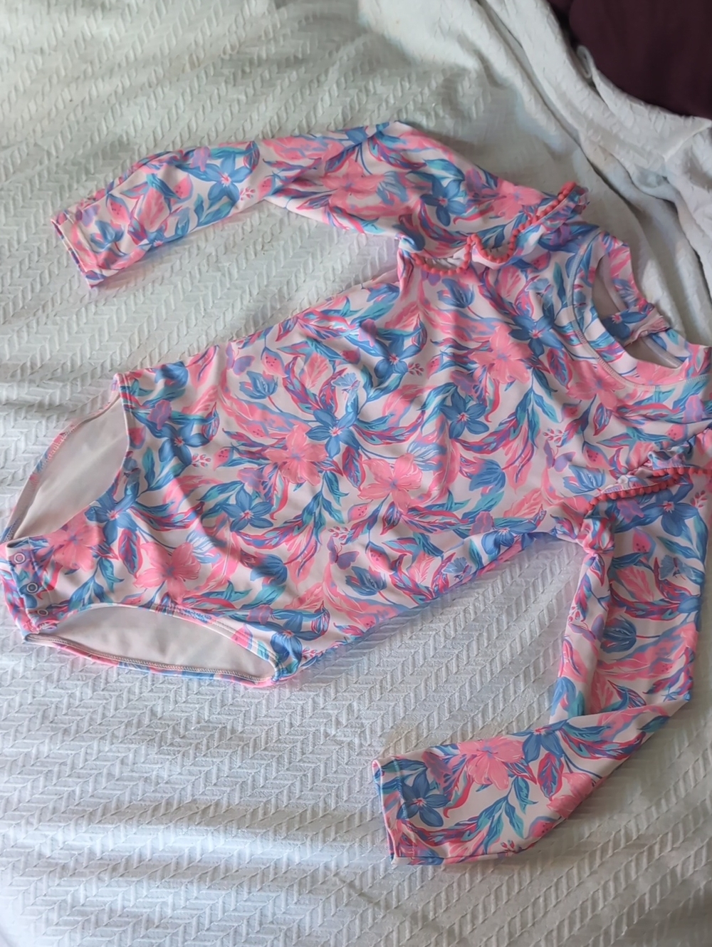 Tommy Bahama Rash Guard Girls Long Sleeve Swim Suit 7 / 8 Hot Pink Floral Macy's